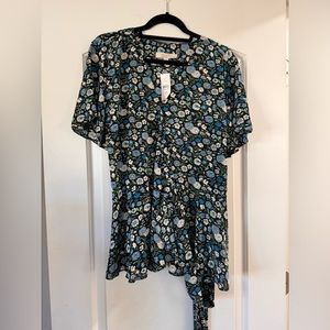 NWT LOFT Plus Garden Wrap Top